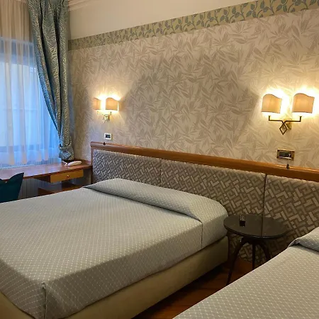 Hotel Europa 3*