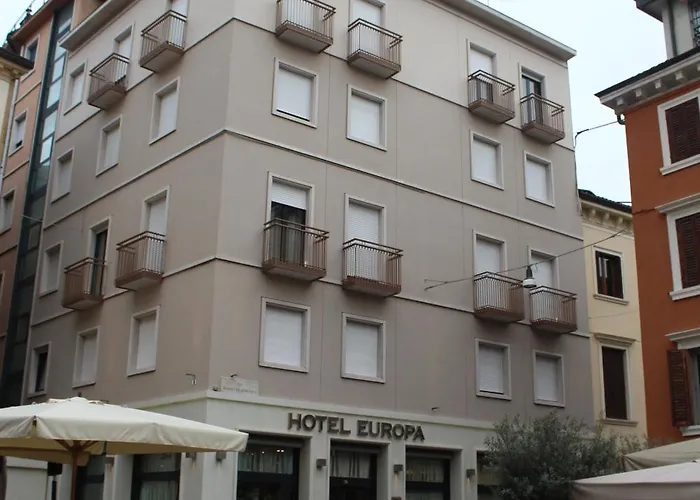 Hotel Europa 3*
