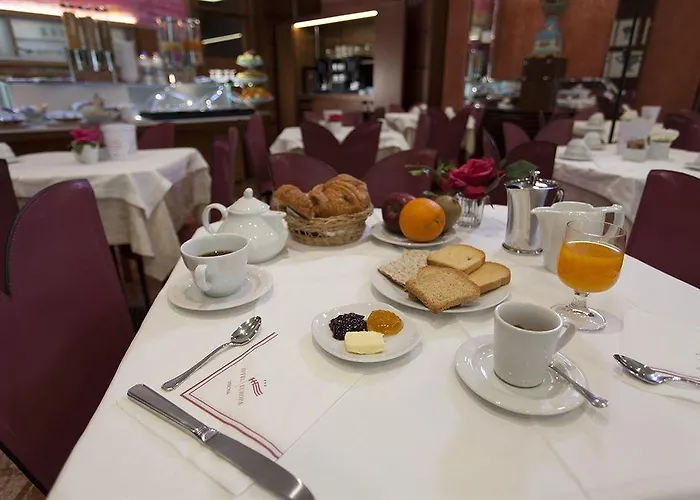 Europa Hotel 3*